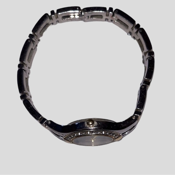 ARMITRON mixed metals watch - Picture 5 of 6